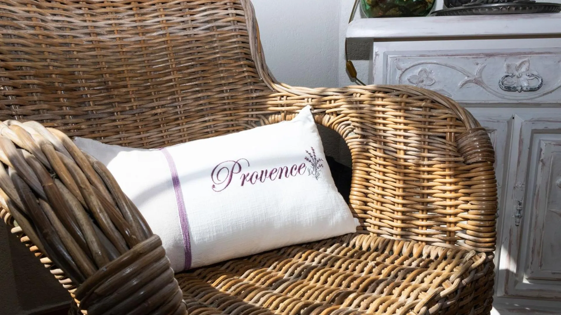 Villa Provencale Face Au Luberon Cabrières-dʼAvignon
